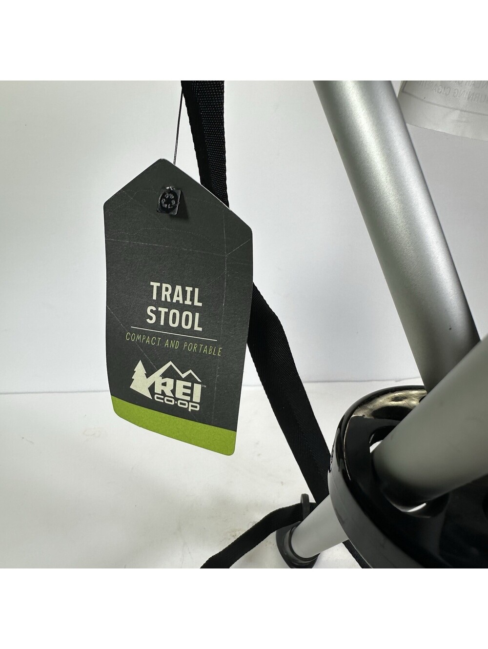 NEW REI Co-op Trail Stool Black Collapsible Aluminum Tripod Camp Seat w/ Tag - Picture 2 of 6